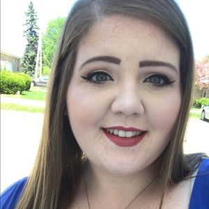 Meet your Posher, Ciara